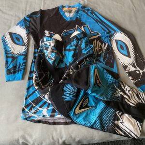 Ensemble O’NEAL cross